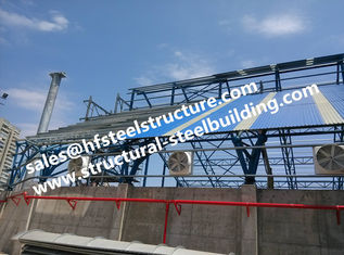 Китай Изготовленные промышленные стальные лестницы структур зданий настилая крышу для строительного проекта пакгауза структурной стали поставщик